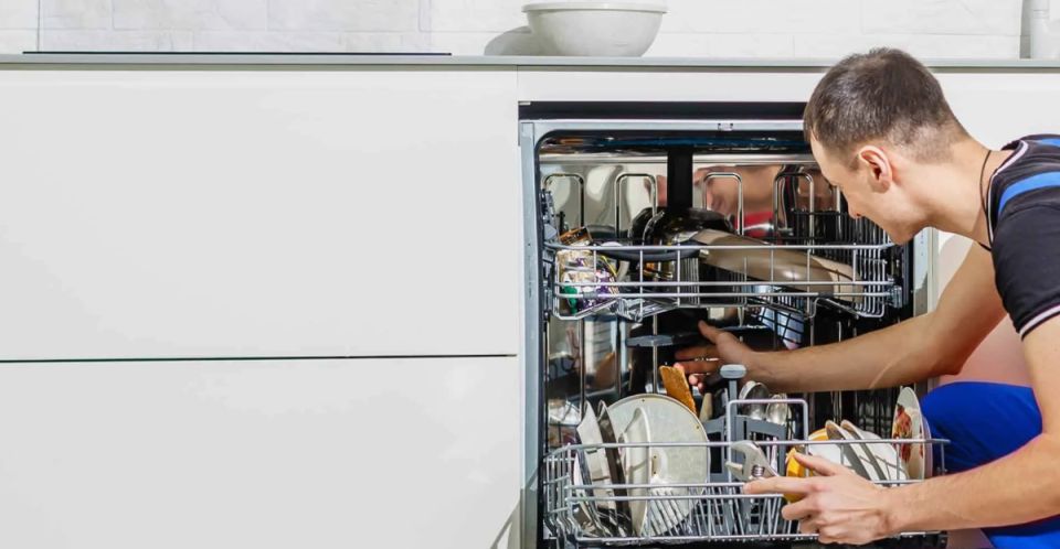 Перегрузка посудомоечной машины: как избежать распространенных ошибок и сохранить время и деньги