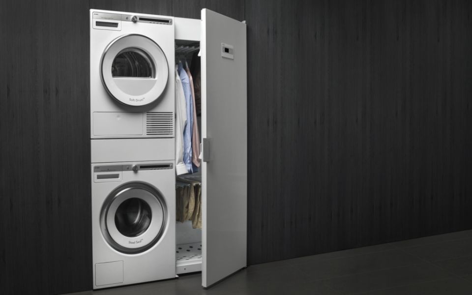 Как правильно сушить пуховики: секреты заботливого ухода