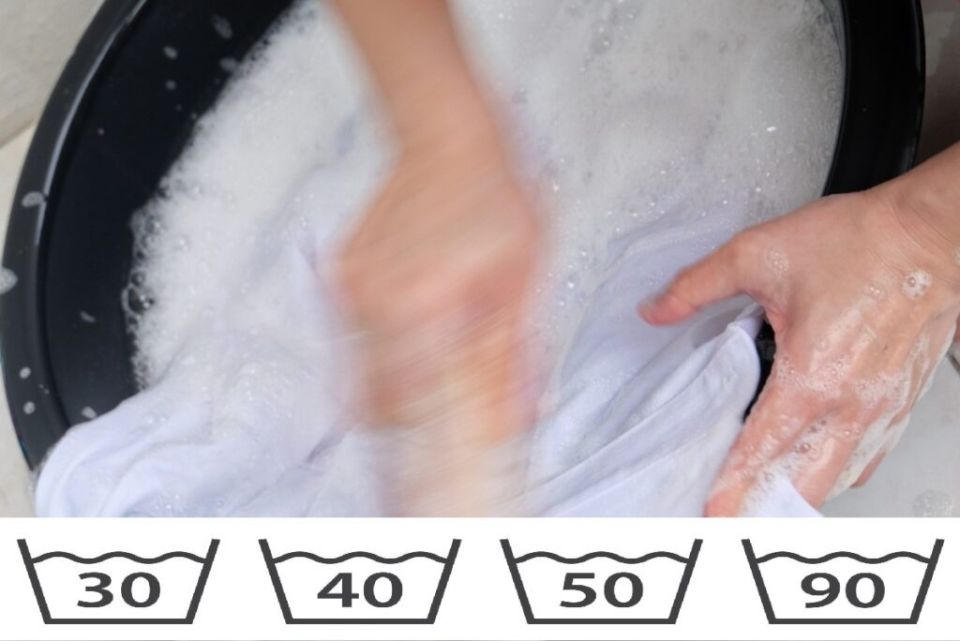 Как правильно стирать вещи: горячая вода под запретом для нескольких видов текстиля