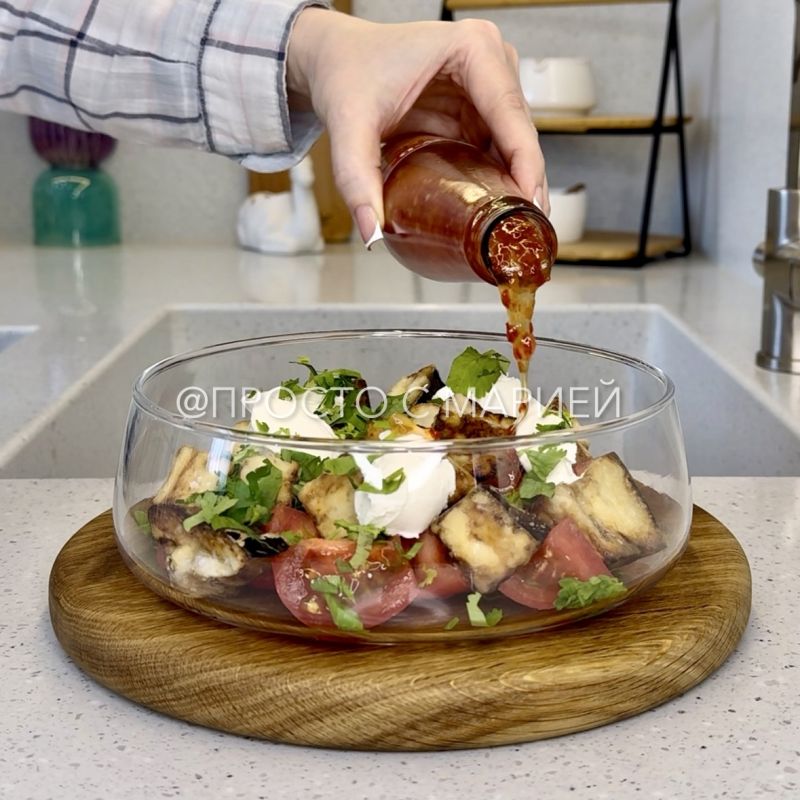 Секрет популярного салата: как готовить хрустящие баклажаны дома