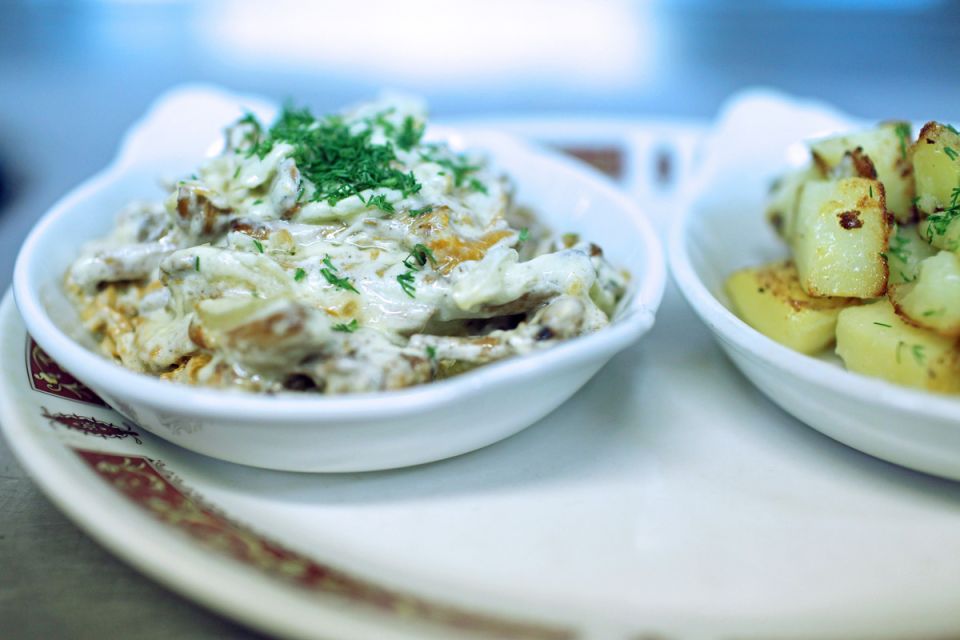 Вкусный безплитный хит: салат из трёх ингредиентов за минуту