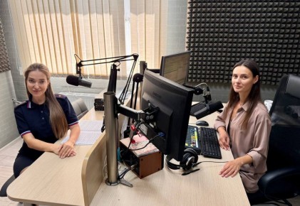     Love Radio -- 101.6                    ...