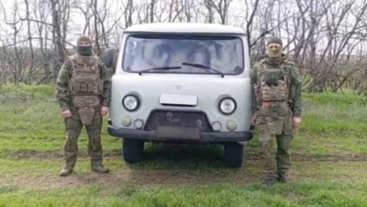 Ветераны полиции Еврейской автономной области передали бойцам СВО автомобиль повышенной проходимости