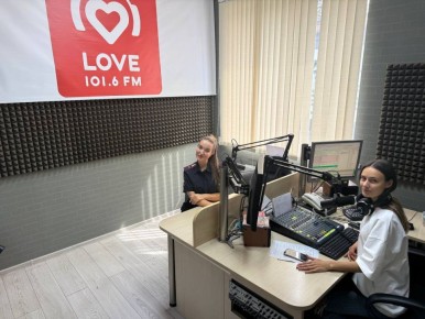     love  -- 101.6                 :