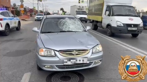 Сегодня около половины пятого утра на ул Вавилова в Ростове Hyundai Accent насмерть сбил пешехода