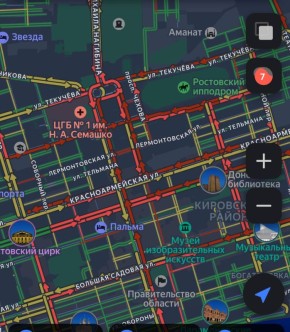 Дикие пробки в центре из-за ДТП с мотоциклистом на Нагибина