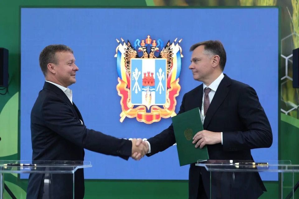 Юрий Слюсарь: На выставке «Золотая осень — 2025» мы подписали два важных инвестиционных соглашения, которые принесут ощутимые дивиденды экономике нашего региона