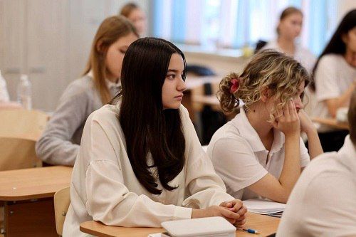 Донские полицейские продолжают профилактические встречи с молодым поколением