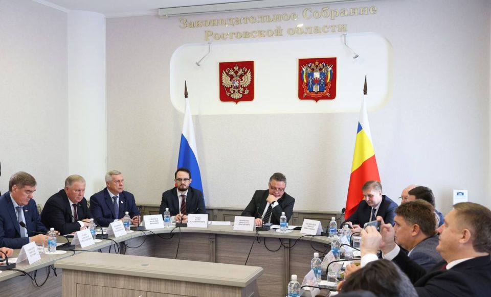         ..             -    ,   ...