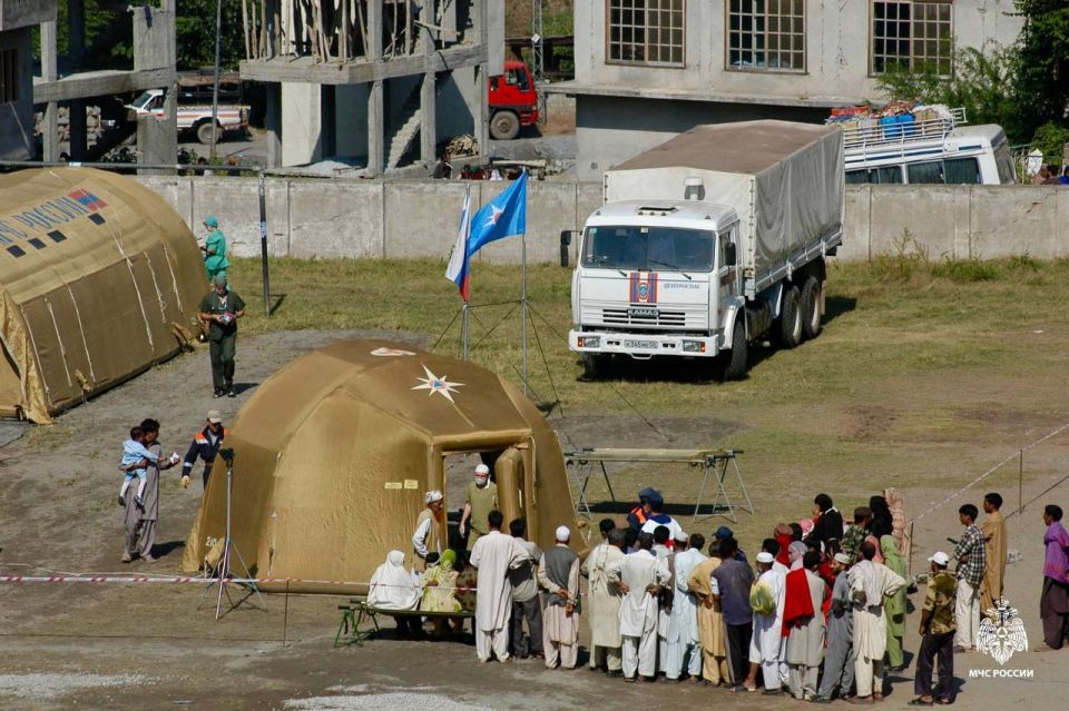 Российскому национальному корпусу чрезвычайного гуманитарного реагирования 30 лет