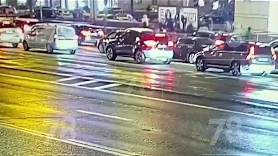 Мигранты устроили массовую драку в Санкт-Петербурге