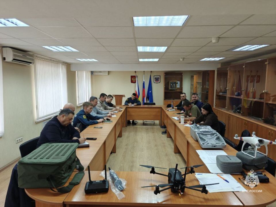 Cотрудники Донского МЧС обучились управлению беспилотниками