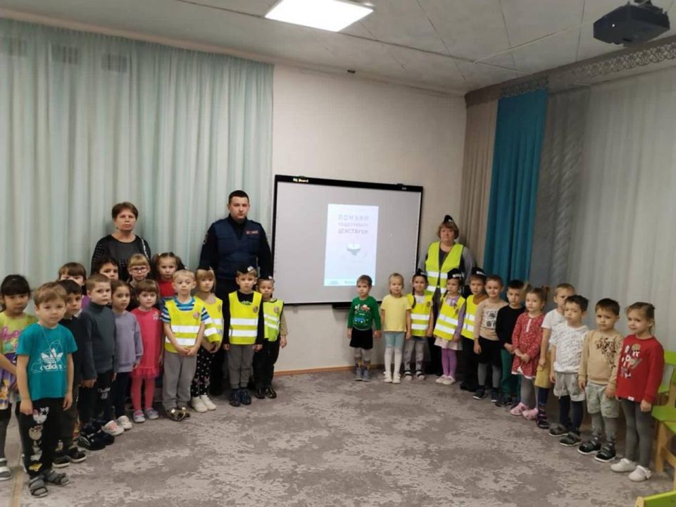 Дорога без опасности начинается с детского сада