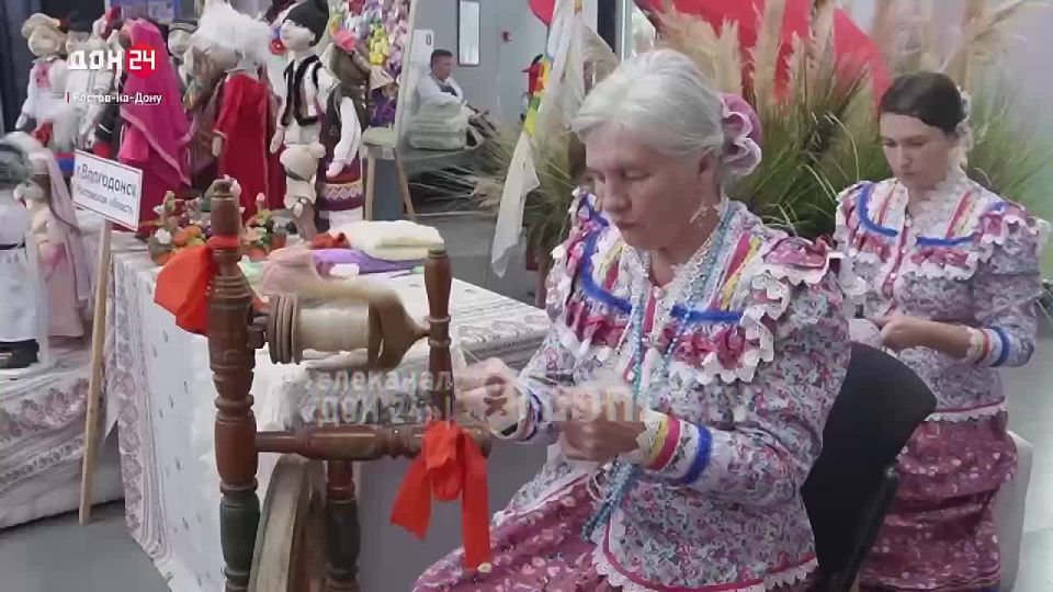 Достижения Батайска представили на выставке муниципалитетов в Ростове