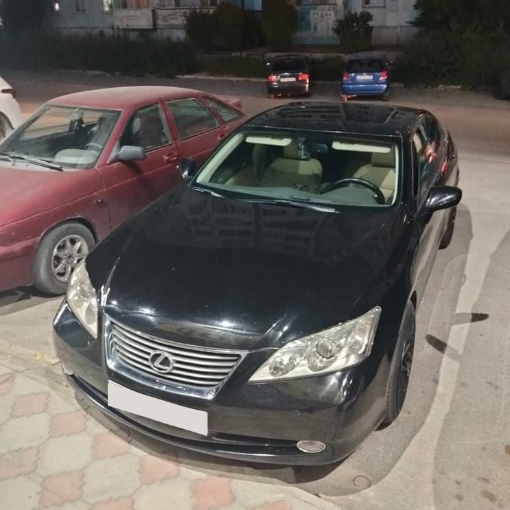 1 000 ..Lexus ES, 2007 .