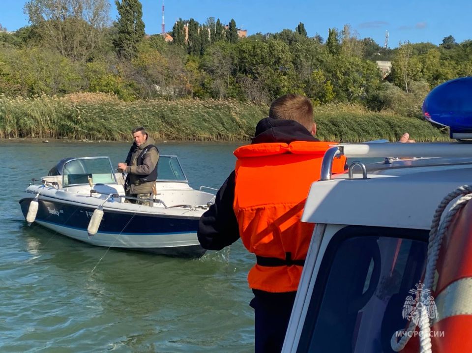 #ЧтоВчераПроизошло?. За сутки 19 октября 2025 года пожарно-спасательные подразделения Главного управления МЧС России по Ростовской области ликвидировали: