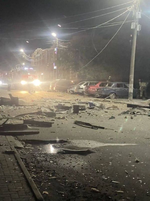 Родион Мирошник: Последствия вчерашнего удара ВСУ по жилым районам Батайска, Ростовская область