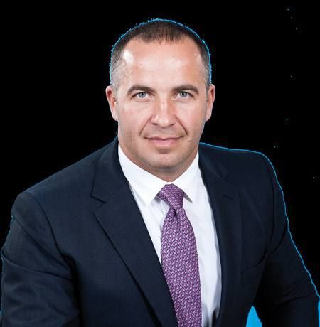 СМИ: В Батайске задержан депутат городской думы и директор центрального рынка Олег Никитченко