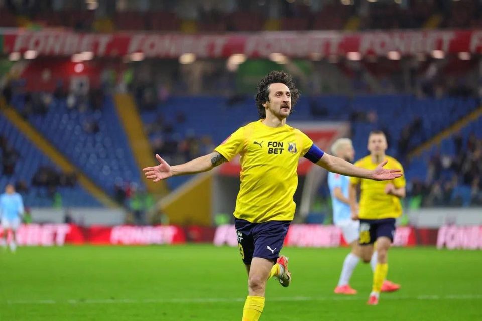 Юрий Слюсарь: Поздравляю наш любимый ФК «Ростов» с блестящей, уверенной победой!