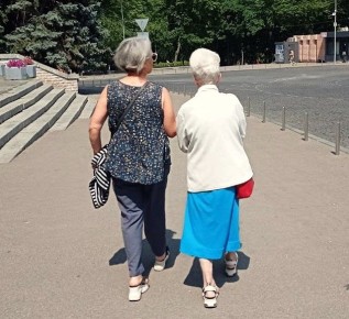 Как восстановить утраченные отношения с дочерью: советы по преодолению разрыва