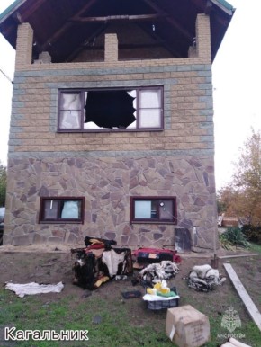 Из-за неисправных электроприборов в Азовском районе вспыхнули два пожара