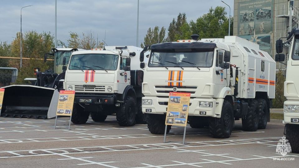 #ЧтоВчераПроизошло?. . За сутки 22 октября 2025 года пожарно-спасательные подразделения Главного управления МЧС России по Ростовской области ликвидировали: техногенных пожара; дорожно-транспортных происшествий