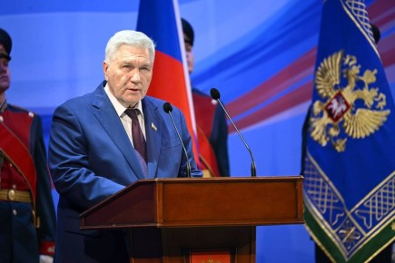 Первый заместитель Председателя Законодательного Собрания Ростовской области – председатель комитета по строительству Сергей Михалев поздравил судебных приставов Ростовской области с профессиональным праздником