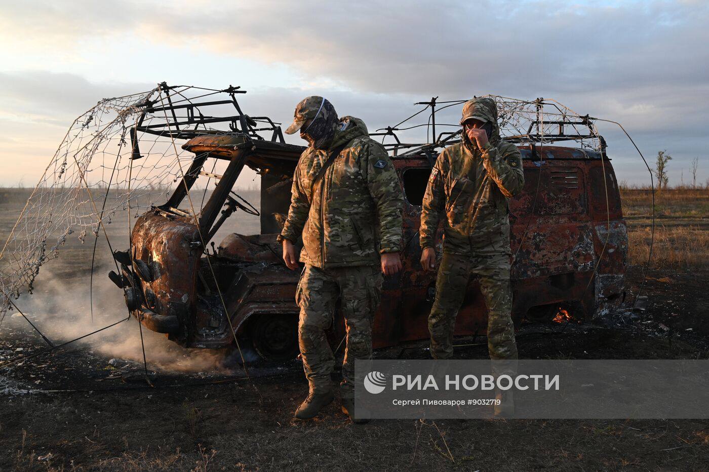 Испытания различной антидроновой защиты на «Буханках» на одном из полигонов Ростовской области Испытания различной антидроновой защиты на «Буханках» на одном из полигонов Ростовской области