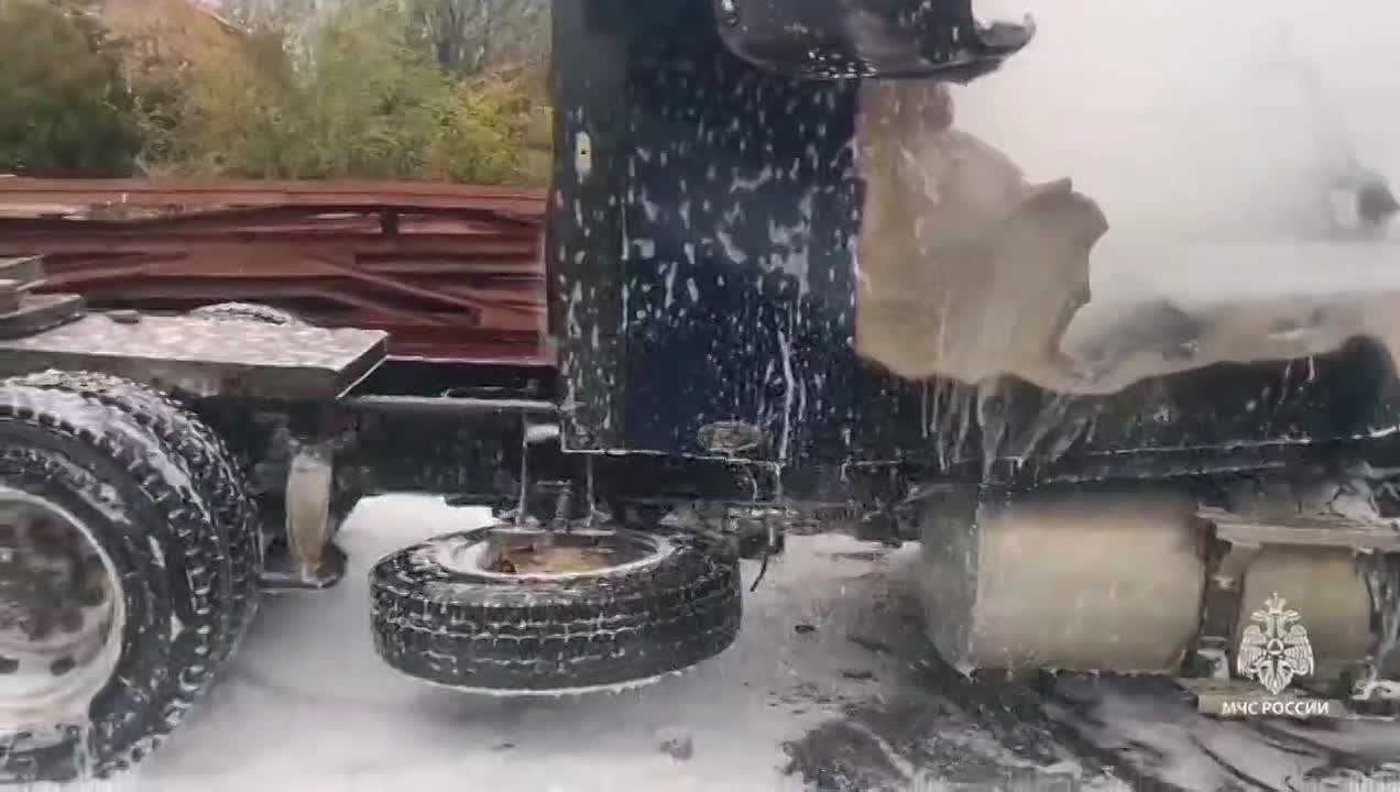 В Волгодонске потушили горящий тягач