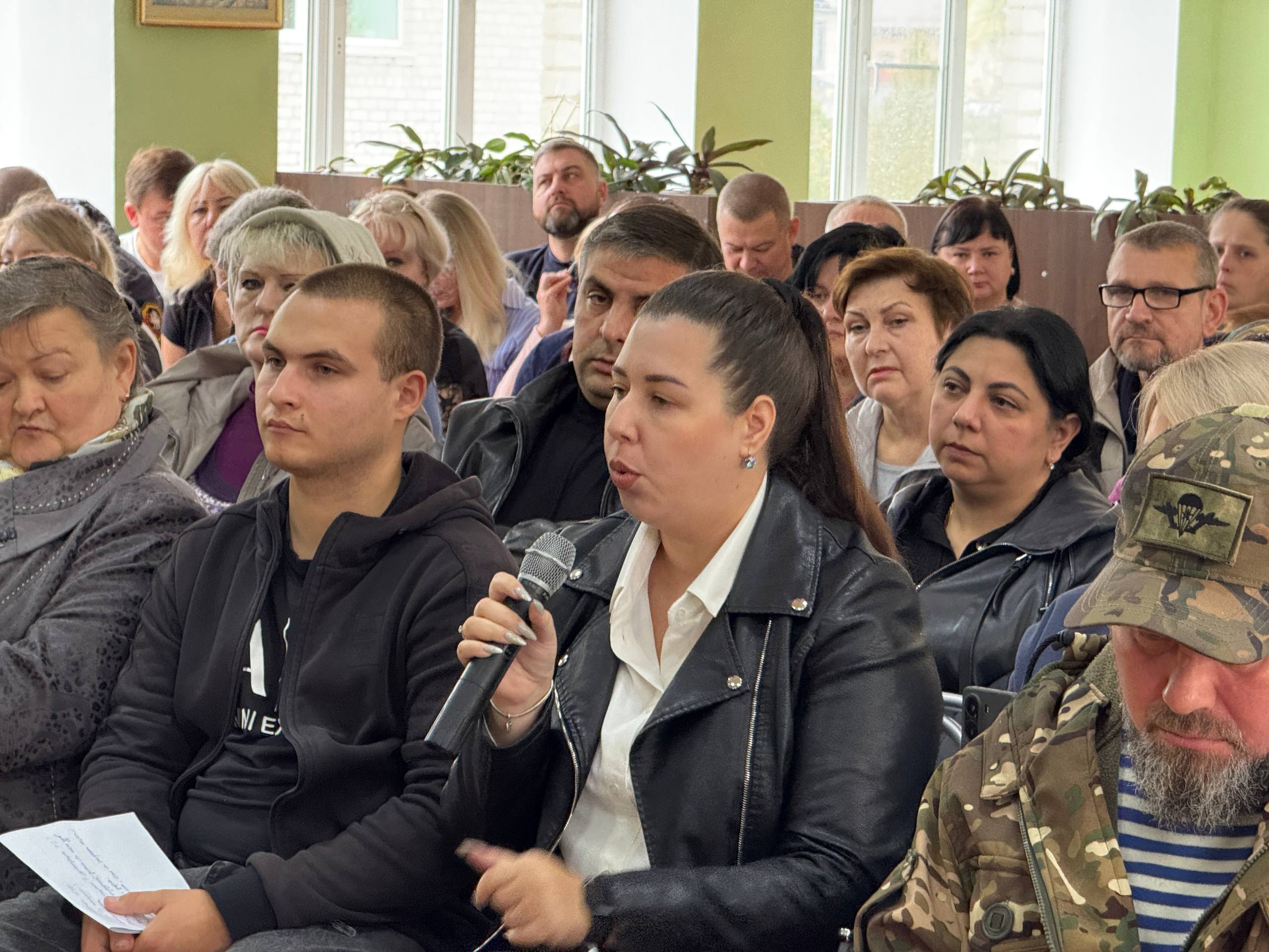 Провели встречу с жителями, чьи дома пострадали в результате ЧС. Пришло больше 50 человек Провели встречу с жителями, чьи дома пострадали в результате ЧС. Пришло больше 50 человек