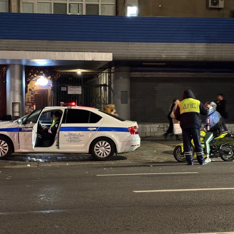 Улицы города под охраной: донская полиция патрулирует оживленные места