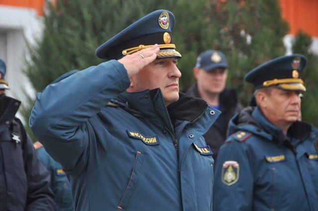 Предлагаем посмотреть небольшой альбом фотографий во ВКонтакте, чтобы увидеть как прошел визит в Донской спасательный центр главы МЧС России
