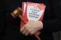 На Дону директора стройфирмы обвинили в мошенничестве с госзаказом Минпромторга