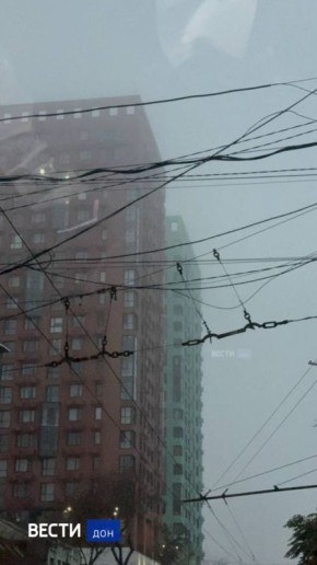 Фантастический туман бродит по улицам Ростова-на-Дону