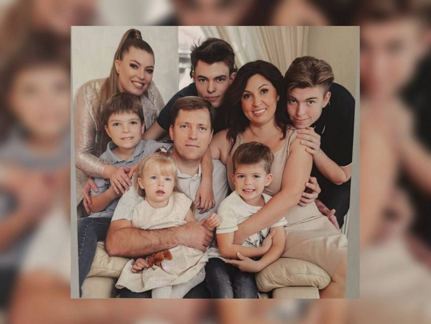 Семья из Ростовской области получила орден «Родительская слава»