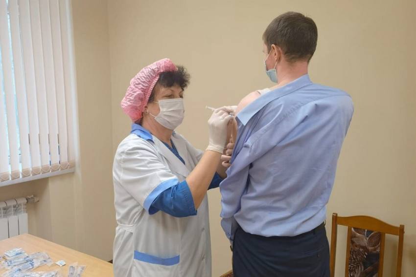 Ростовская область опережает страну по прививкам от гриппа