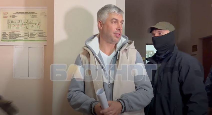 Алексей Логвиненко, бывший глава Ростова-на-Дону, будет оспаривать решение суда о его аресте