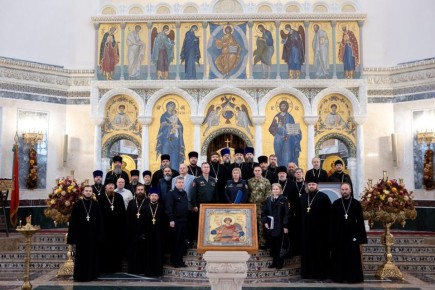 В Главном храме ЮВО обсудили духовно-нравственные основы служения Отечеству