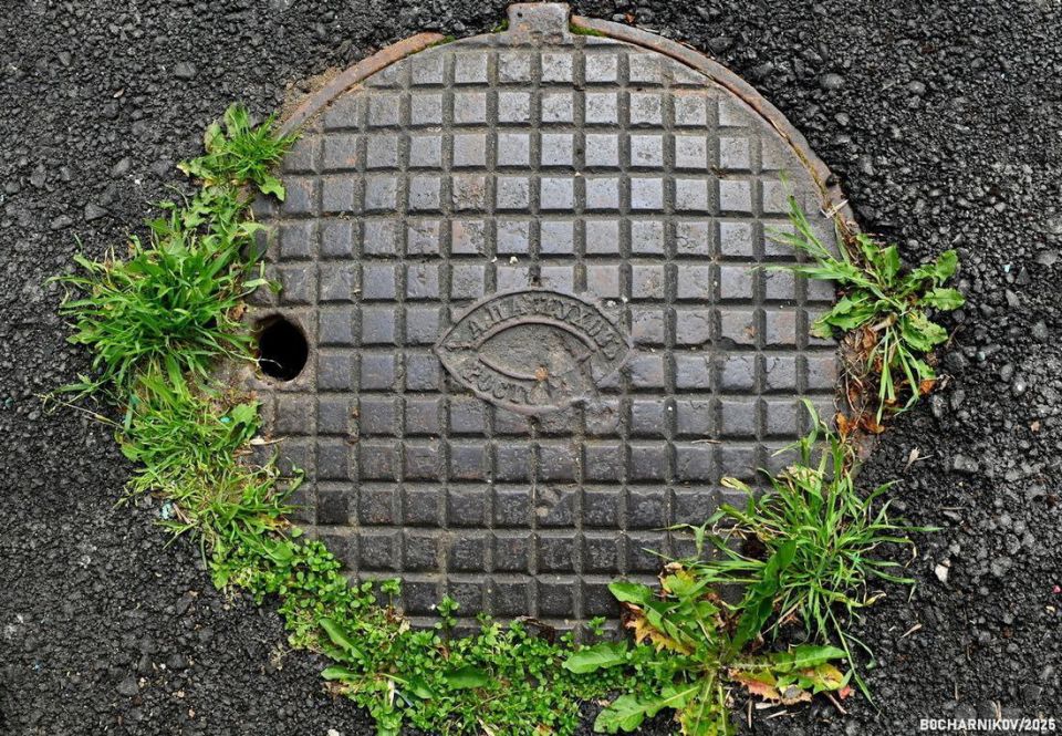 Единственный сохранившийся с XIX века люк ростовского механического завода уничтожил житель Кисловодска