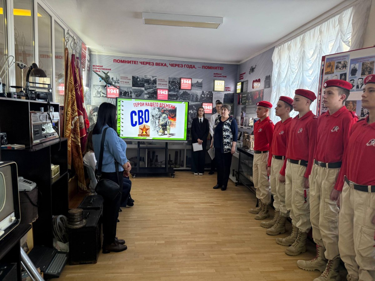 В Батайске почтили память героя Станислава Угай В Батайске почтили память героя Станислава Угай