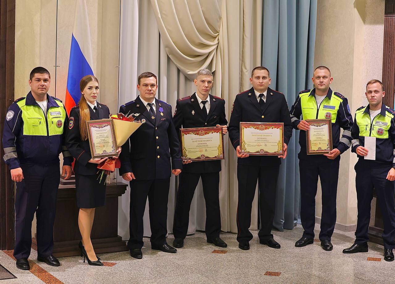 В донском главке наградили отличившихся сотрудников