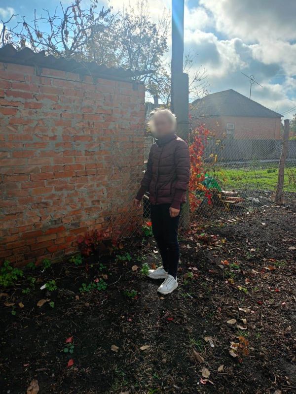 В Таганроге полицейские задержали подозреваемую в хранении наркотиков