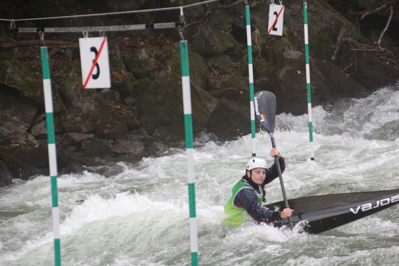 С 24 по 27 октября в Краснодарском крае прошли масштабные соревнования по гребному слалому «Золотая Лаба» С 24 по 27 октября в Краснодарском крае прошли масштабные соревнования по гребному слалому «Золотая Лаба»
