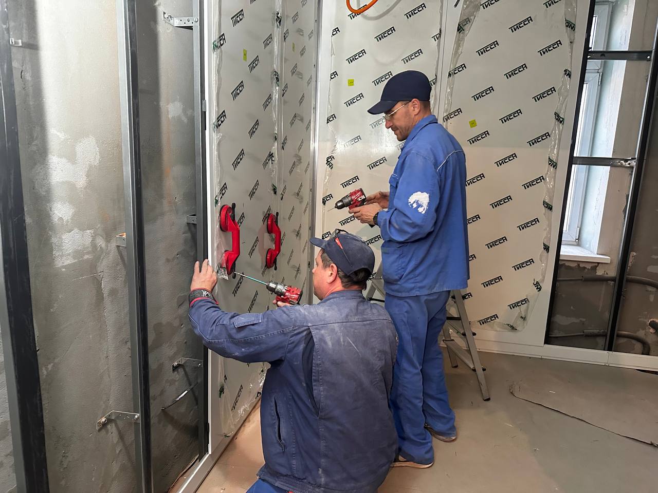 Сегодняшний день провёл в рабочем ритме — посетил микрорайон Донской, чтобы лично проверить, как идут важные для города работы Сегодняшний день провёл в рабочем ритме — посетил микрорайон Донской, чтобы лично проверить, как идут важные для города работы