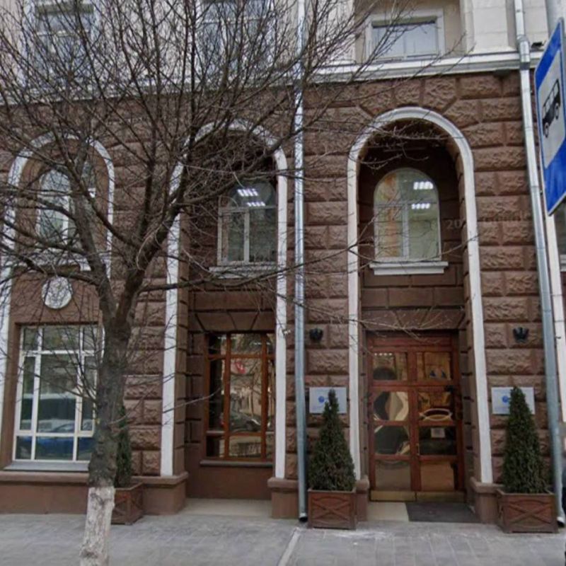 Сотрудник "Россети Юг" убил жену и покончил с собой — всё это произошло в здании компании