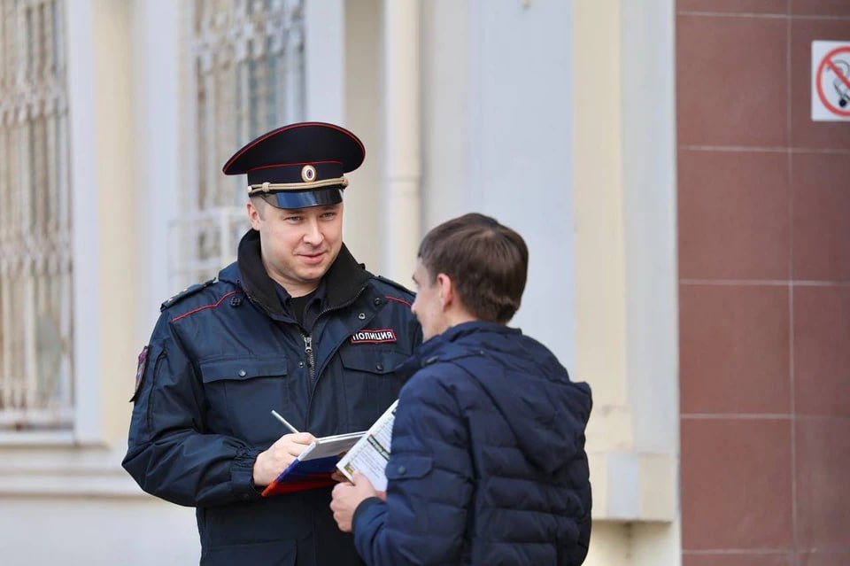 Интервью победителя регионального этапа Всероссийского конкурса «Народный участковый-2025» Александра Фурманова «Комсомольской правде»