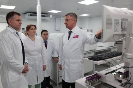 Областной консультативно-диагностический центр отметил 30-летие