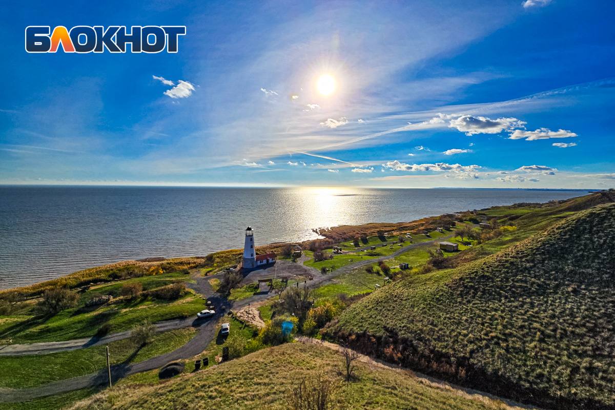 Готов к гостям: как выглядит восстановленный после пожара маяк в Мержаново Готов к гостям: как выглядит восстановленный после пожара маяк в Мержаново