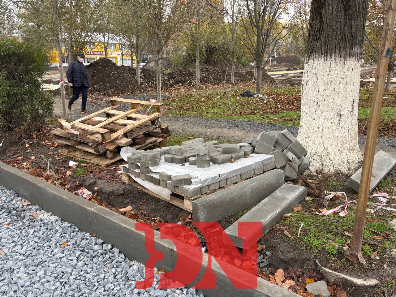 «Тренажёры не распакованы»: как создают сквер на Зорге Ростова «Тренажёры не распакованы»: как создают сквер на Зорге Ростова