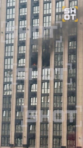 Взрыв и пожар в жилом доме в Ростове-на-Дону